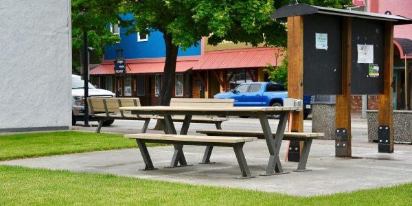 Wishbone Bayview Wheel Chair Accessible Picnic Table in Keremeos BC